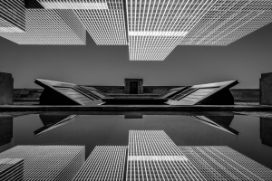Mirrored UpView
