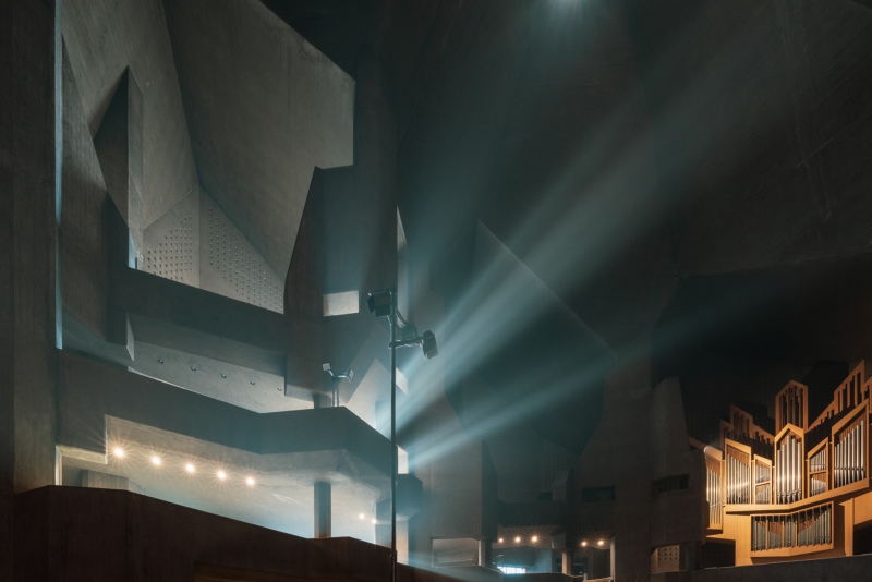 [ Nevigeser Mariendom ]